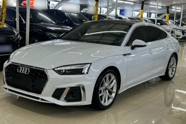 Audi A5 2024 Sportback 40 TFSI Fashionable and Dynamic Model de segunda mano