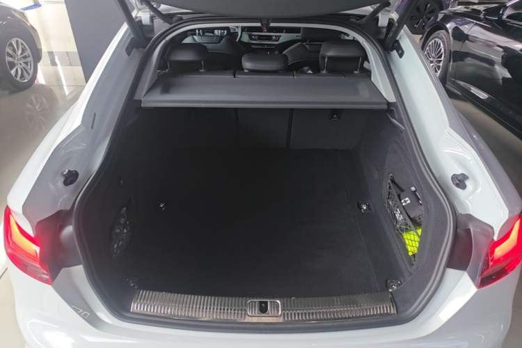 Used Audi A5 2024 Sportback 40 TFSI quattro Luxury Dynamic Model Trunk