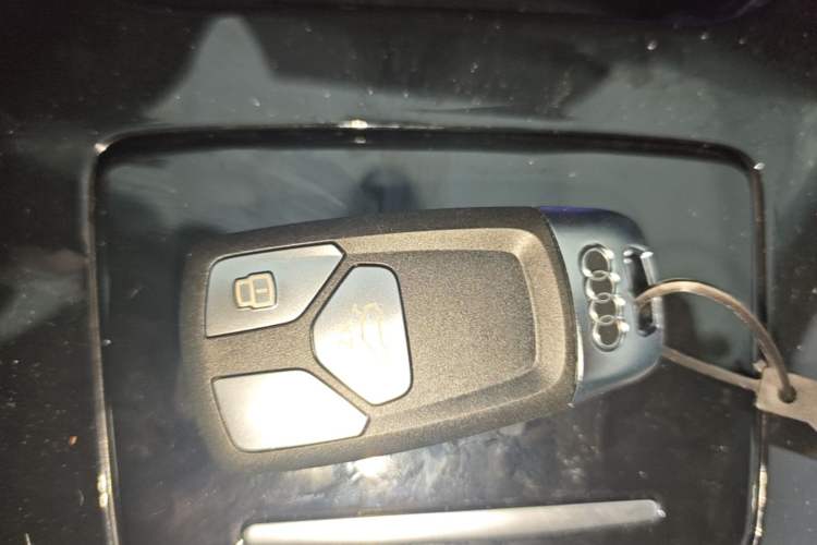 Used Audi A5 2024 Sportback 40 TFSI Fashionable and Dynamic Model Vehicle Key
