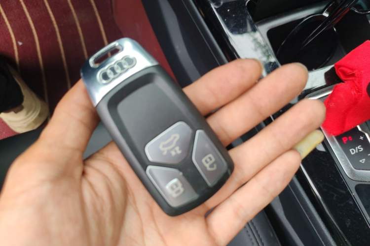 Used Audi A5 2024 Sportback 40 TFSI Fashionable and Dynamic Model Vehicle Key