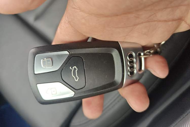 Used Audi A5 2024 Sportback 40 TFSI Fashionable and Dynamic Model Vehicle Key