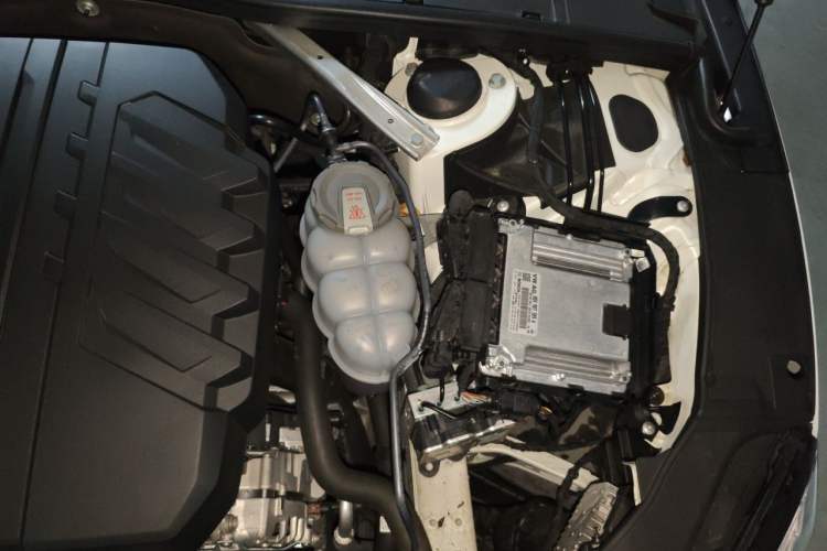 Used Audi A5 2025 Model Sportback Collector’s Edition 40 TFSI Fashionable Dynamic Edition Engine Bay Left