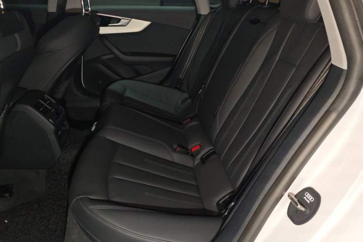 Used Audi A5 2025 Model Sportback Collector’s Edition 40 TFSI Fashionable Dynamic Edition Left Rear Seat
