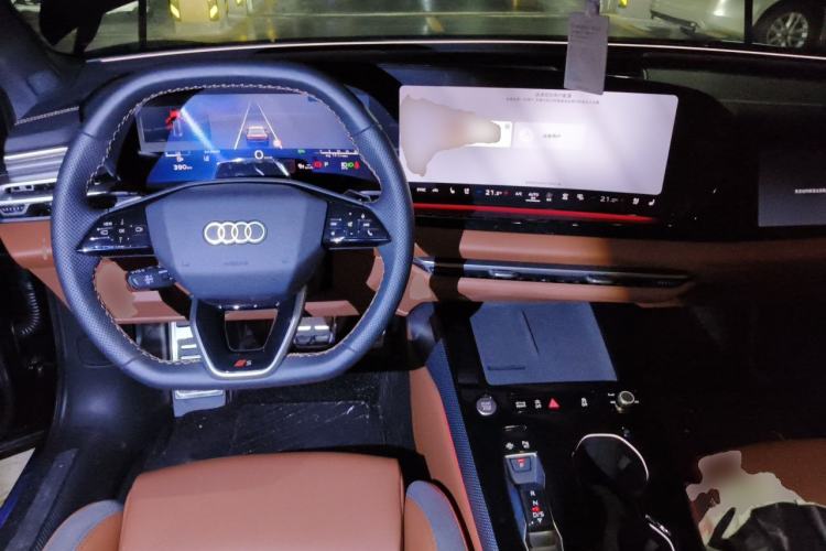 Used Audi A5L 2026 2.0T Sport Plus Center Console