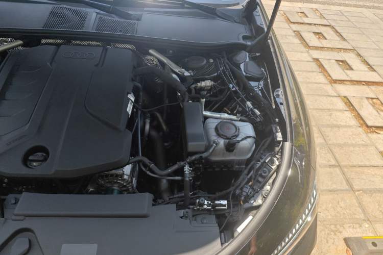 Used Audi A5L 2026 2.0T Sport Plus Engine Bay Left