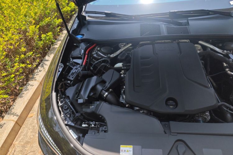Used Audi A5L 2026 2.0T Sport Plus Engine Bay Right