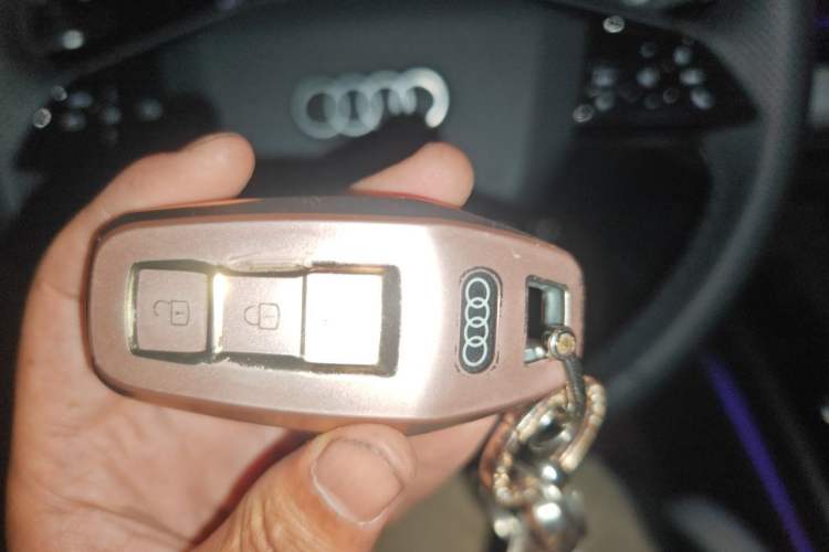 Used Audi A5L 2026 2.0T Sport Plus Vehicle Key