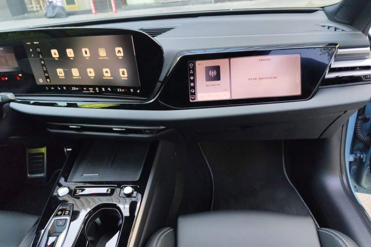 Used Audi A5L 2026 2.0T Navigation Edition Audio And AC Panel