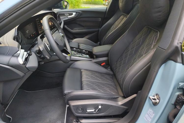Used Audi A5L 2026 2.0T Navigation Edition Left Front Seat