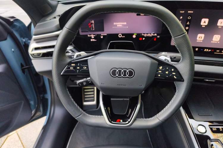 Used Audi A5L 2026 2.0T Navigation Edition Steering Wheel