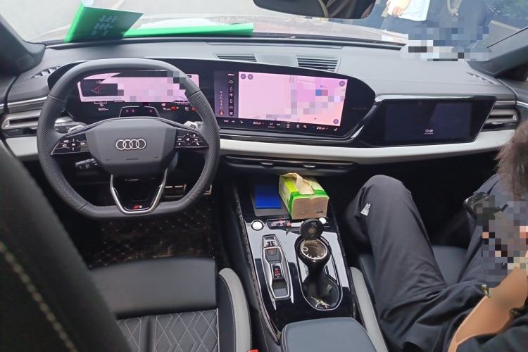 Used Audi A5L 2026 2.0T Sport quattro Center Console