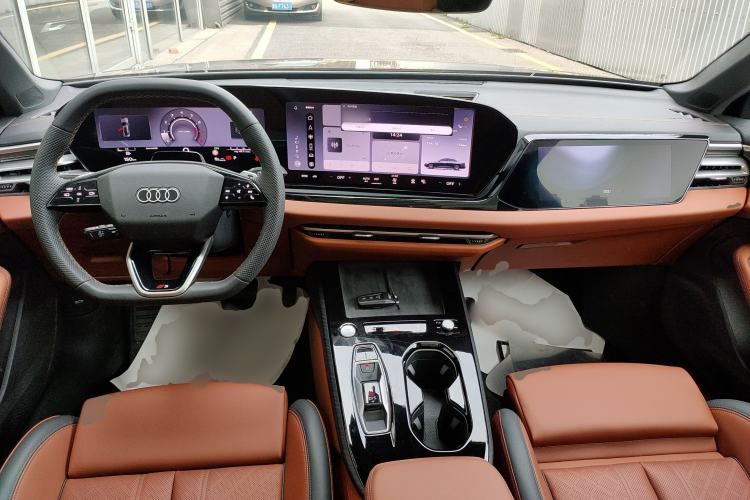 Used Audi A5L 2026 2.0T Sport Center Console