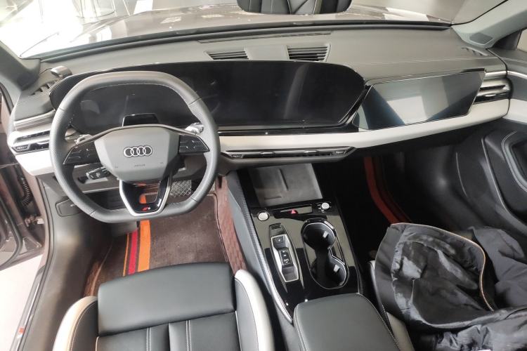 Used Audi A5L 2026 2.0T Sport Center Console