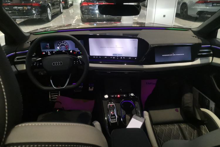 Used Audi A5L 2026 2.0T Sport Plus Center Console