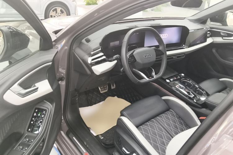 Used Audi A5L 2026 2.0T Sport Plus Driver Seat