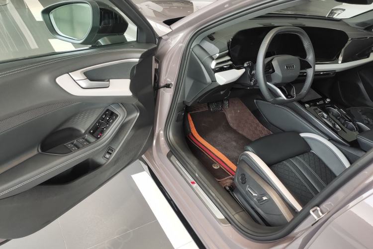 Used Audi A5L 2026 2.0T Sport Driver Seat