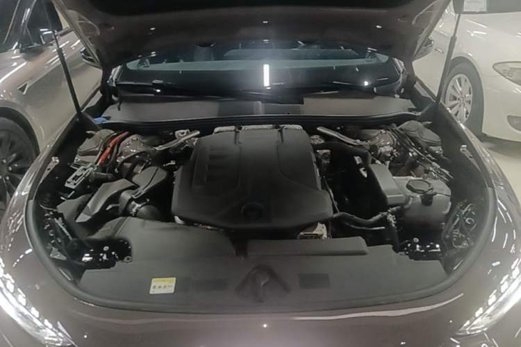 Used Audi A5L 2026 2.0T Sport Engine Bay