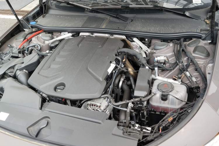 Used Audi A5L 2026 2.0T Sport Engine Bay