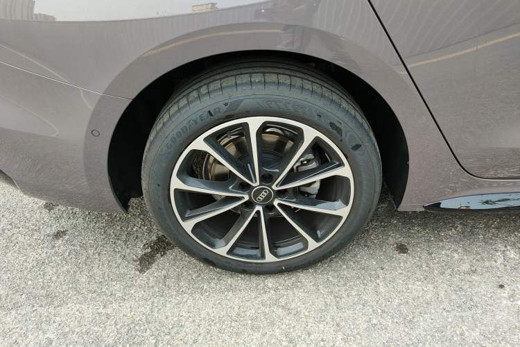 Used Audi A5L 2026 2.0T Sport Exterior 5