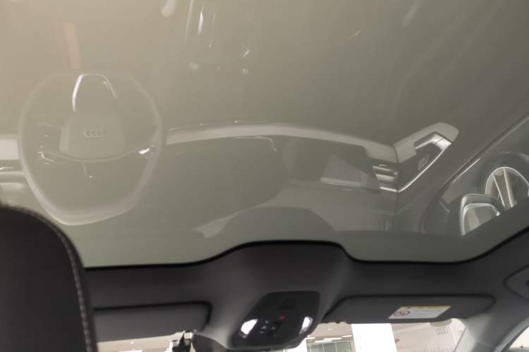 Used Audi A5L 2026 2.0T Sport Headliner