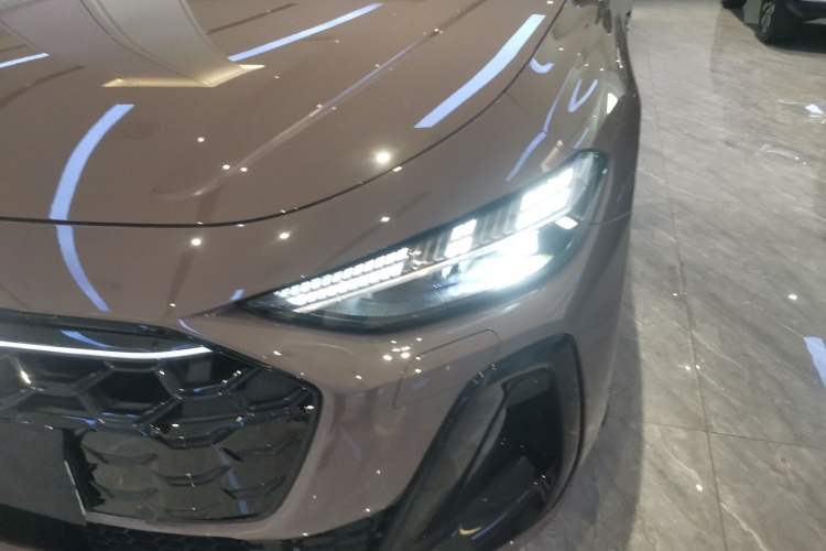 Used Audi A5L 2026 2.0T Sport Plus Left Front Headlight