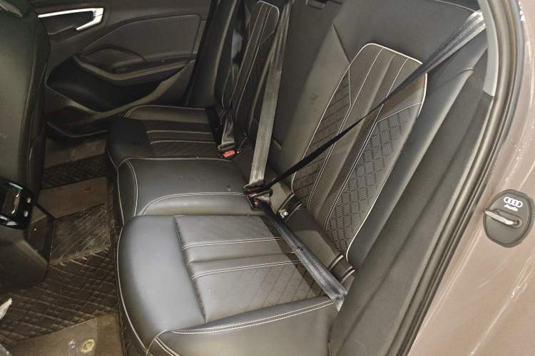 Used Audi A5L 2026 2.0T Sport Left Rear Seat