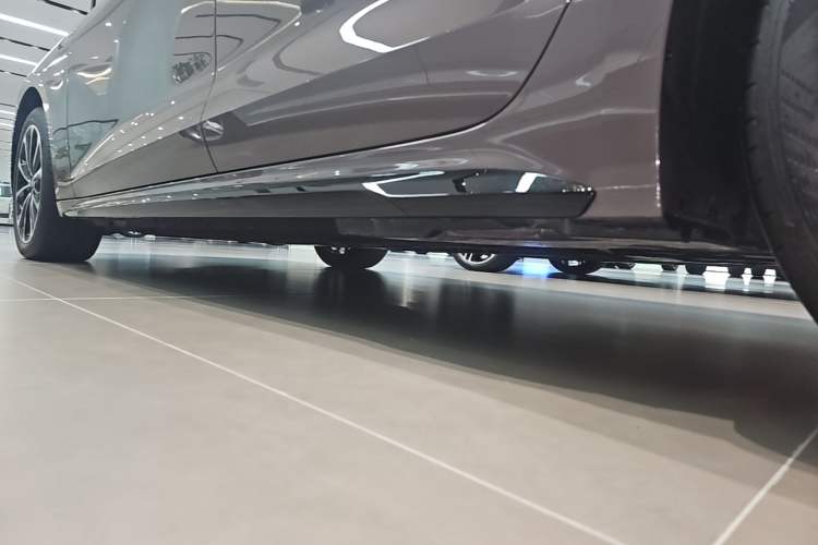 Used Audi A5L 2026 2.0T Sport Left Side Sill