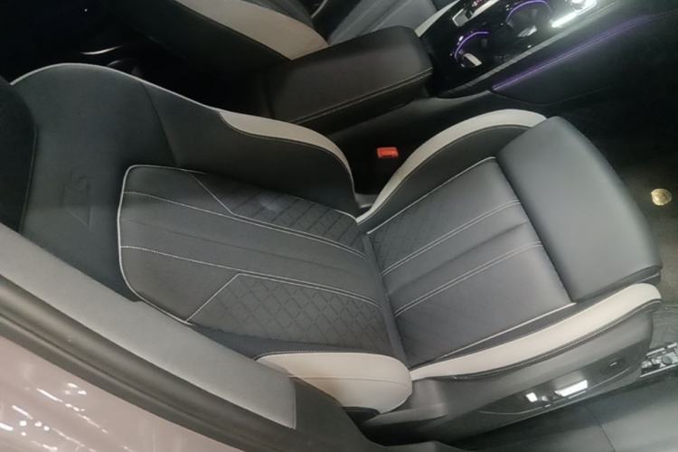 Used Audi A5L 2026 2.0T Sport Right Front Seat