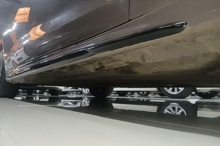 Used Audi A5L 2026 2.0T Sport Right Side Sill