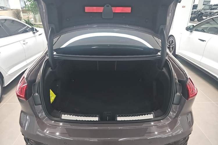 Used Audi A5L 2026 2.0T Sport Trunk