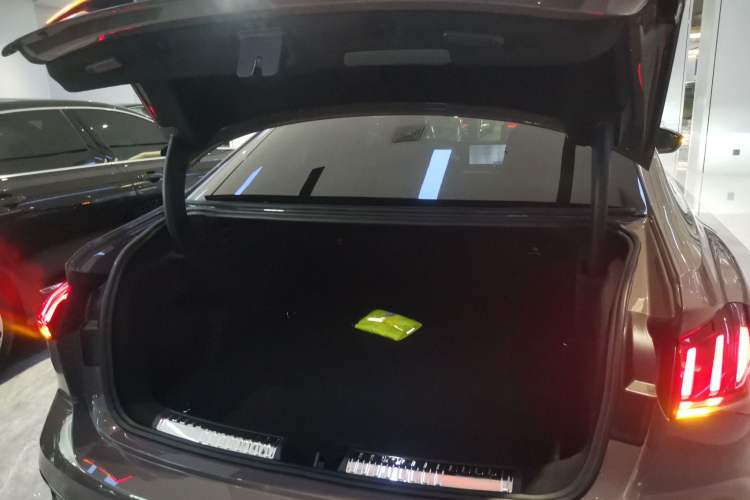 Used Audi A5L 2026 2.0T Sport Plus Trunk