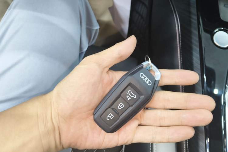 Used Audi A5L 2026 2.0T Sport Plus Vehicle Key