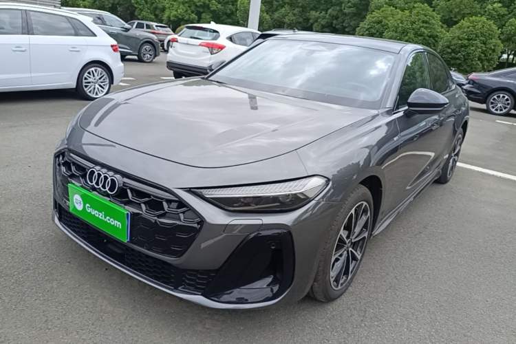Audi A5L 2026 2.0T Sport Plus