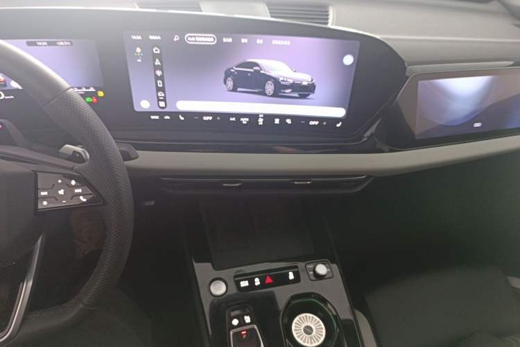 Used Audi A5L 2026 2.0T Sport quattro Audio And AC Panel