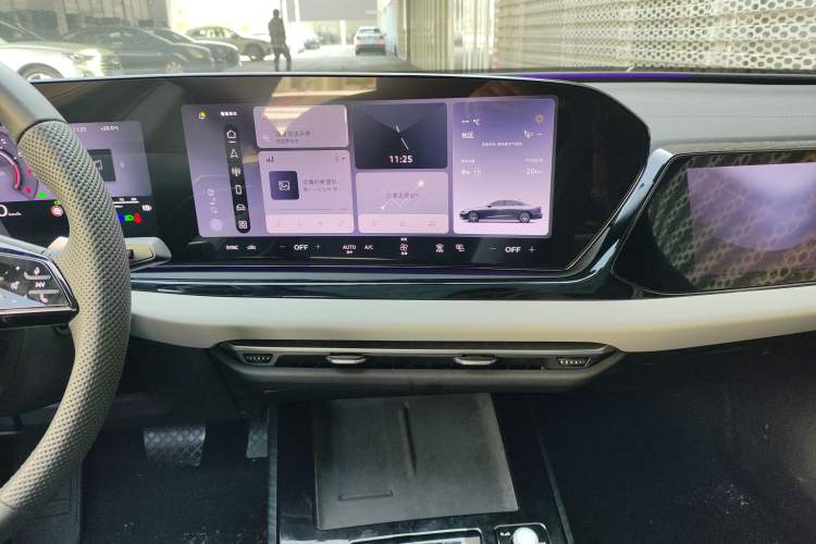 Used Audi A5L 2026 2.0T Sport Audio And AC Panel