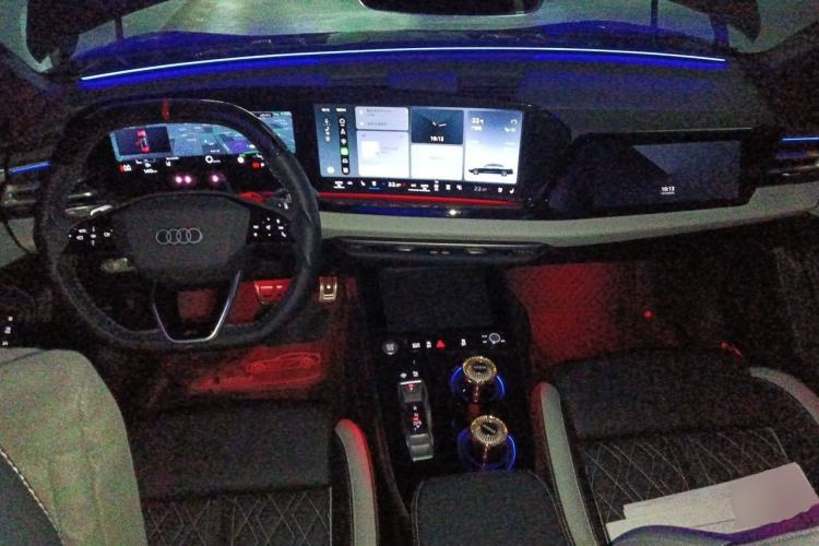 Used Audi A5L 2026 2.0T Ignite Starry Edition Center Console
