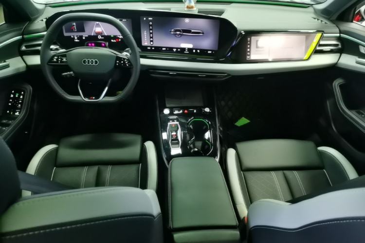 Used Audi A5L 2026 2.0T Sport Center Console