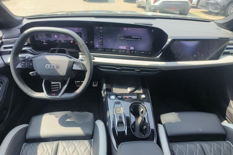 Used Audi A5L 2026 2.0T Sport quattro Center Console
