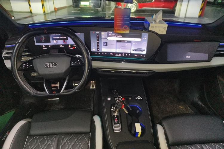 Used Audi A5L 2026 2.0T Sport Plus Center Console