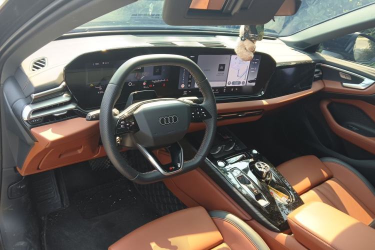 Used Audi A5L 2026 2.0T Sport Center Console