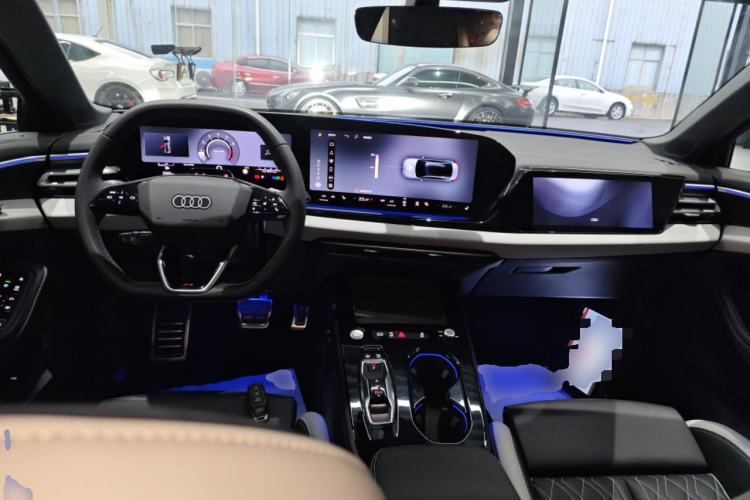 Used Audi A5L 2026 2.0T Sport Plus Center Console