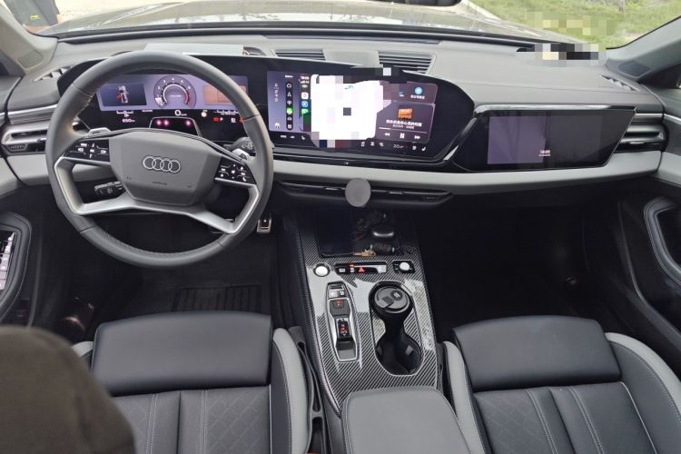 Used Audi A5L 2026 2.0T Navigation Edition Center Console