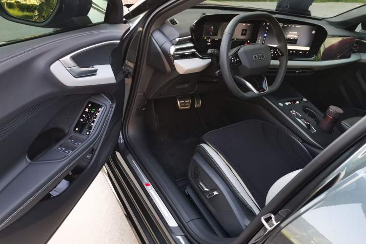Used Audi A5L 2026 2.0T Sport Plus Driver Seat