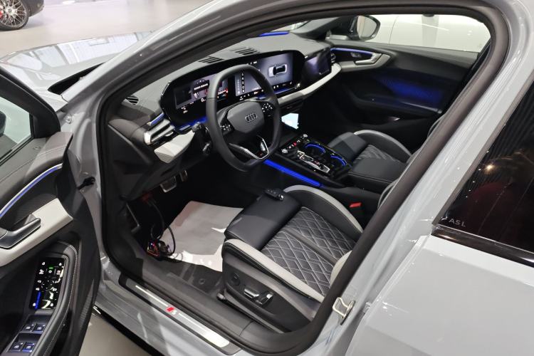 Used Audi A5L 2026 2.0T Sport Plus Driver Seat