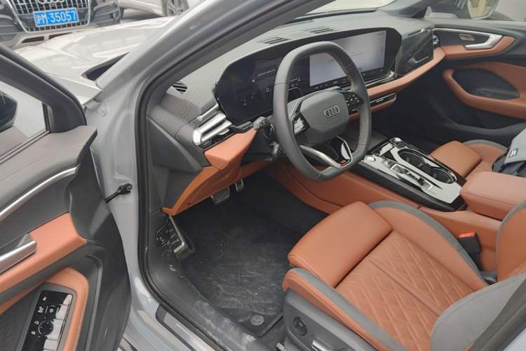 Used Audi A5L 2026 2.0T Sport Plus Driver Seat