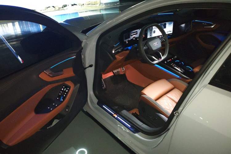 Used Audi A5L 2026 2.0T Sport Plus Driver Seat