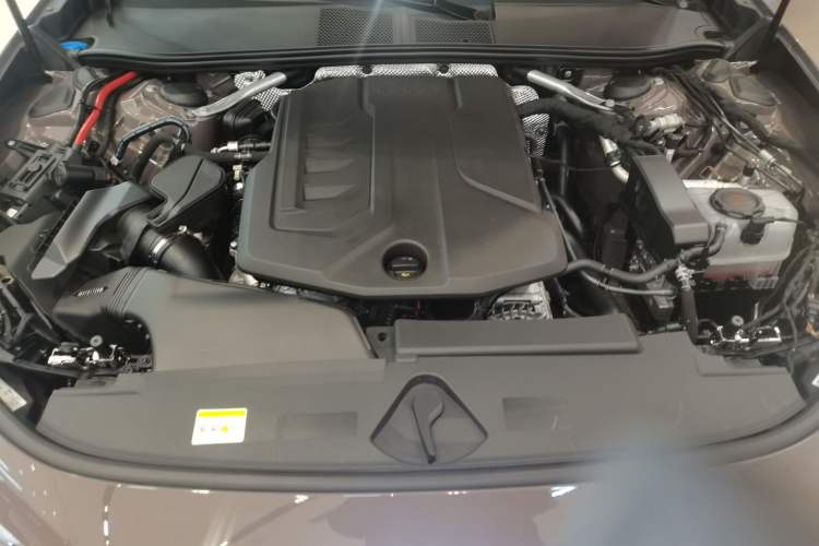 Used Audi A5L 2026 2.0T Sport Engine Bay
