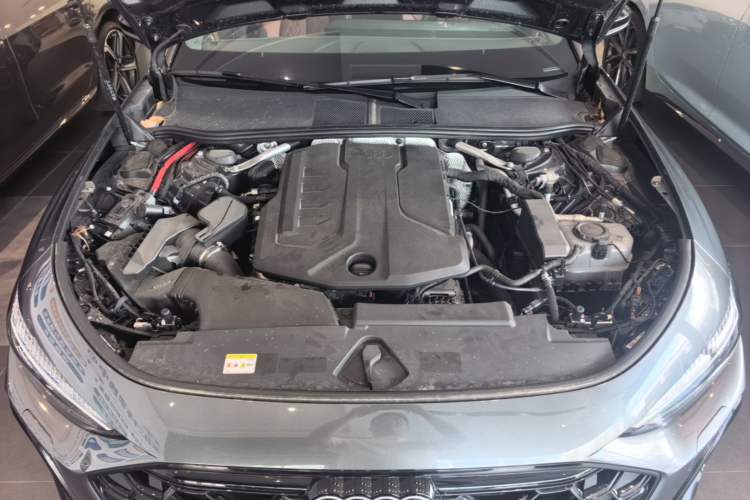 Used Audi A5L 2026 2.0T Sport Plus Engine Bay