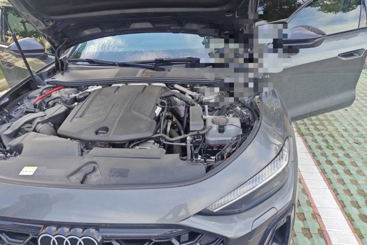 Used Audi A5L 2026 2.0T Sport Plus Engine Bay Left