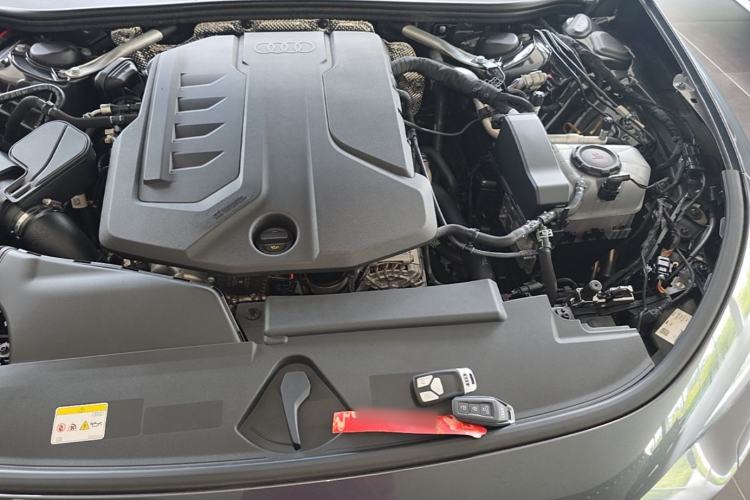 Used Audi A5L 2026 2.0T Sport Plus Engine Bay Left
